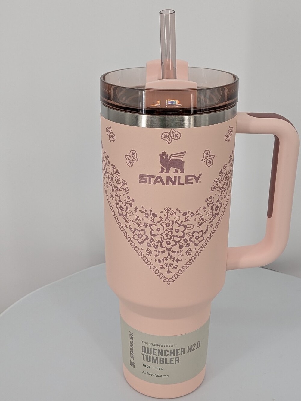 New STANLEY Quencher H2.0 Flowstate Tumbler cup 40oz Pink Conch Floral Mesa Rosa